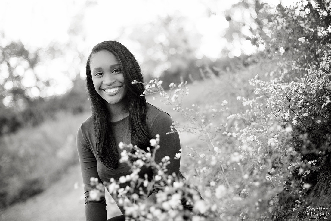Kiara: Senior Portrait Session in Worthington, Ohio