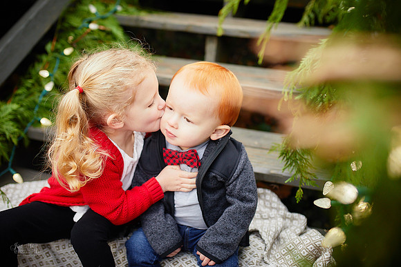 The D Family: Holiday Portrait Session in Chagrin Falls