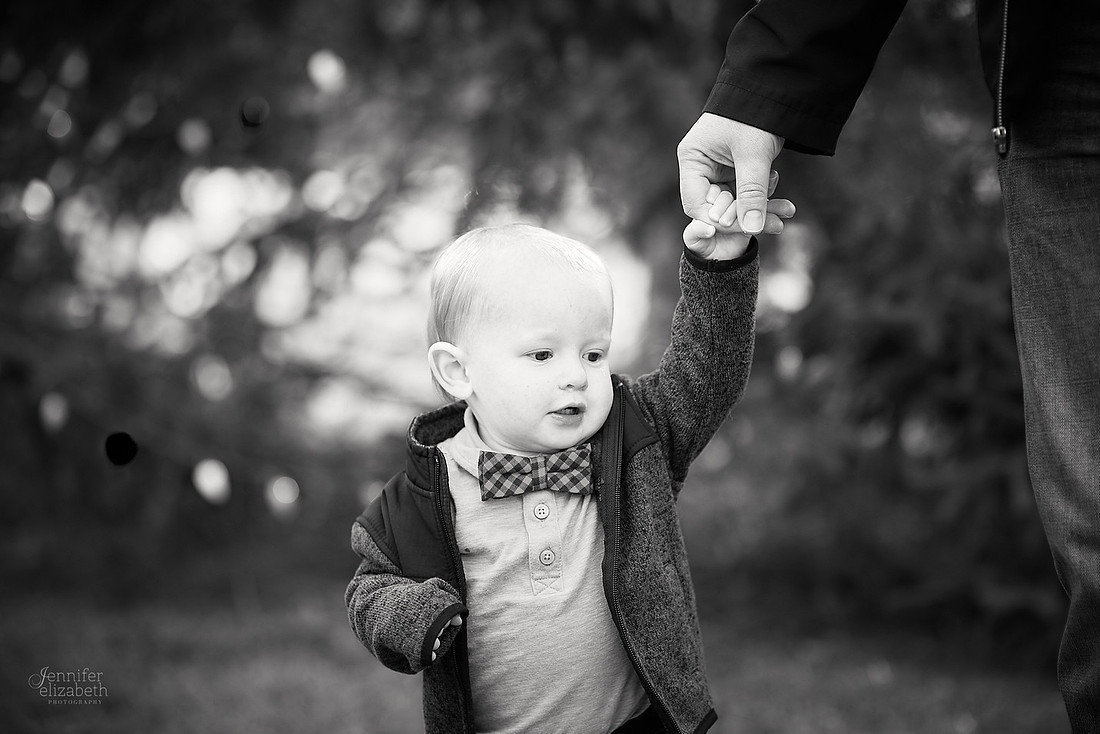 The D Family: Holiday Portrait Session in Chagrin Falls