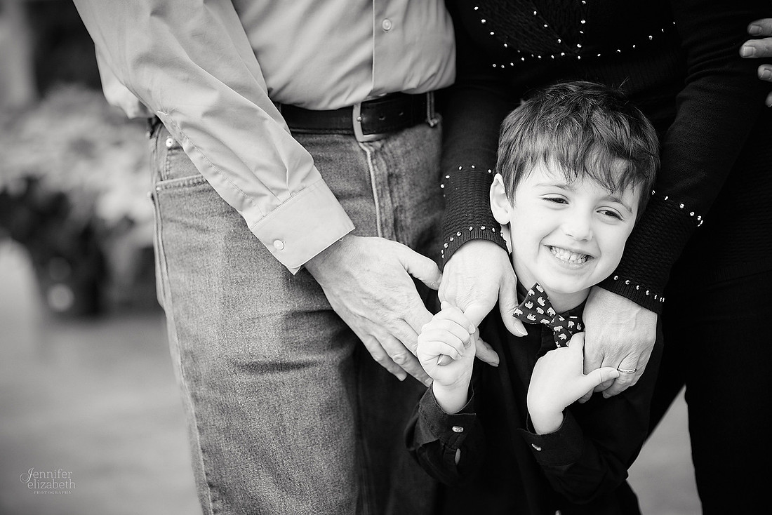 The S Family: Portrait Session at Breezewood Gardens & Gifts