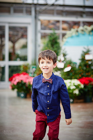 The S Family: Portrait Session at Breezewood Gardens & Gifts
