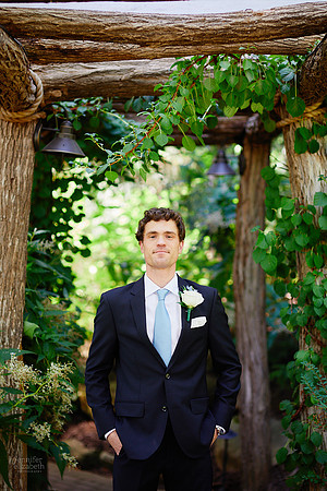 Jessica & Tim: Wedding at Orchid House Winery in Aurora, Ohio