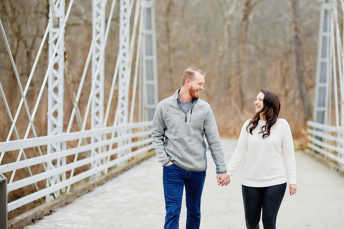 Janelle & Josh: Engagement Session in Brecksville Reservation