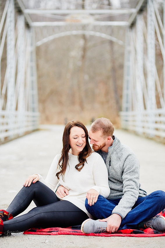 Janelle & Josh: Engagement Session in Brecksville Reservation