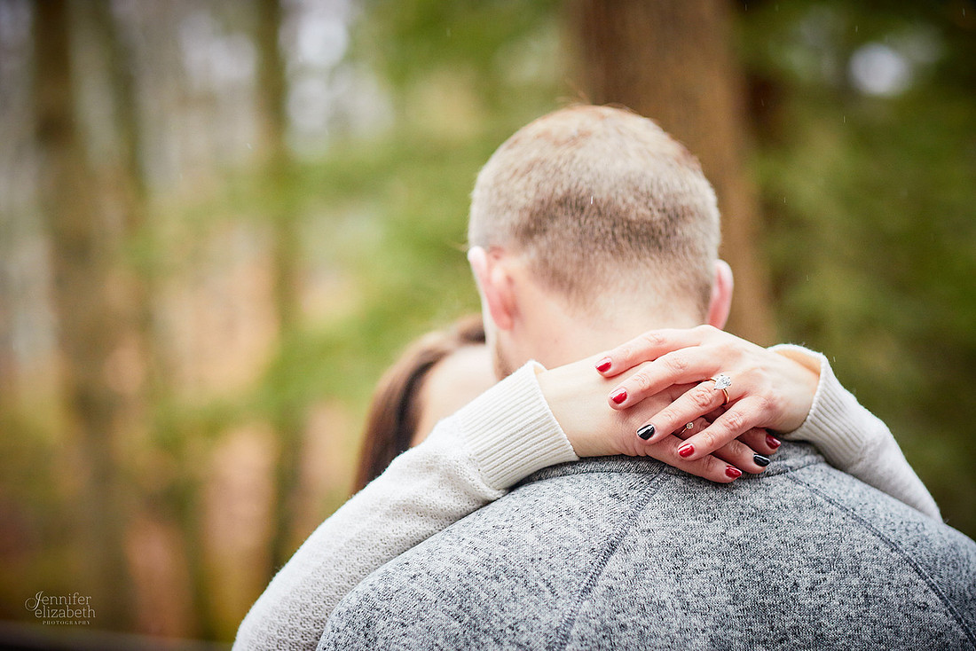 Janelle & Josh: Engagement Session in Brecksville Reservation