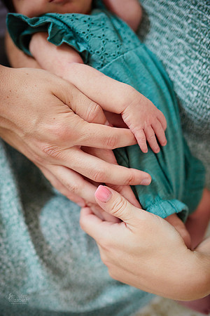 Baby Kollyns: Lifestyle At Home Newborn Session in Parma