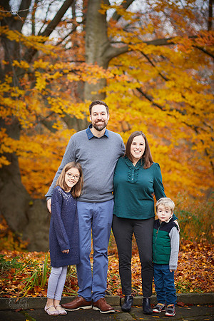 The F Family: Portrait Session at the Italian Cultural Garden in Cleveland