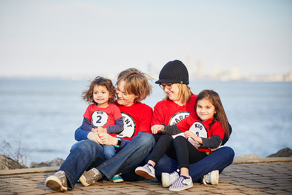 The S/J Family: Portrait Session at Lakewood Park in Cleveland
