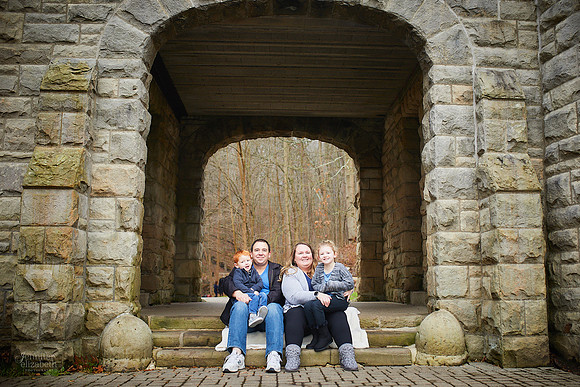 The D Family: Portrait Session at Squire’s Castle in North Chagrin Reservation