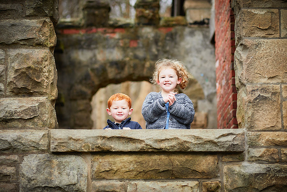 The D Family: Portrait Session at Squire’s Castle in North Chagrin Reservation