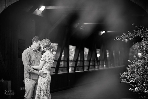 Laura & Ryan: Engagement at David Fortier Park