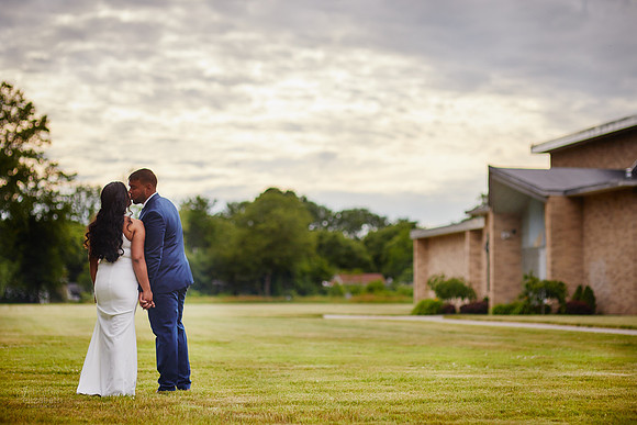 Stephanie & Vick: Wedding Portrait Session in North Olmsted