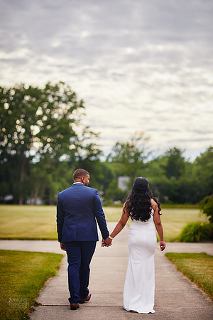 Stephanie & Vick: Wedding Portrait Session in North Olmsted