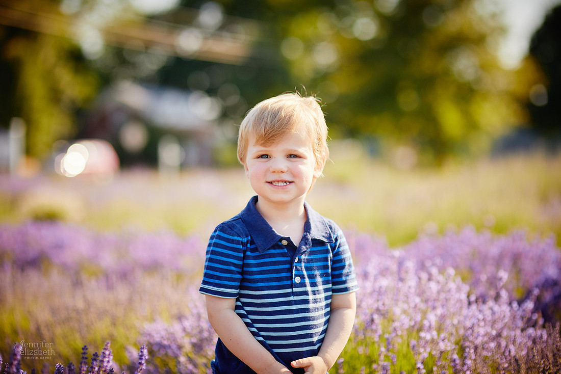 Mini Sessions at Luvin Lavender Farms in Madison