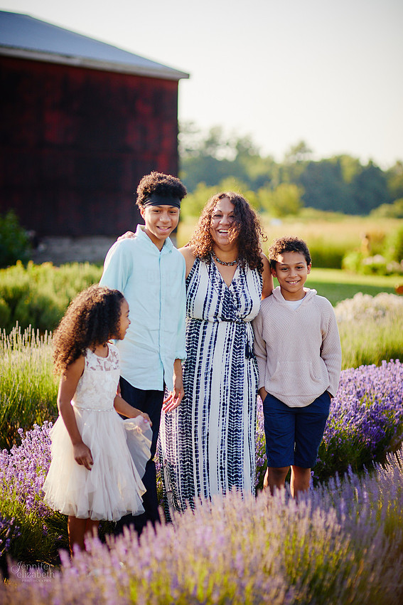 Mini Sessions at Luvin Lavender Farms in Madison