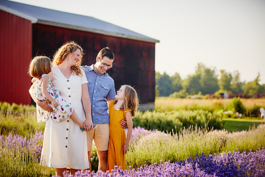 Mini Sessions at Luvin Lavender Farms in Madison