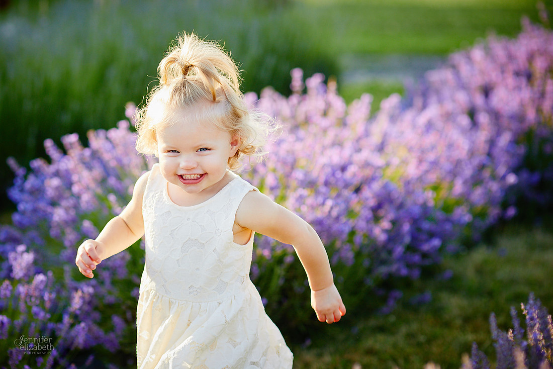 Mini Sessions at Luvin Lavender Farms in Madison