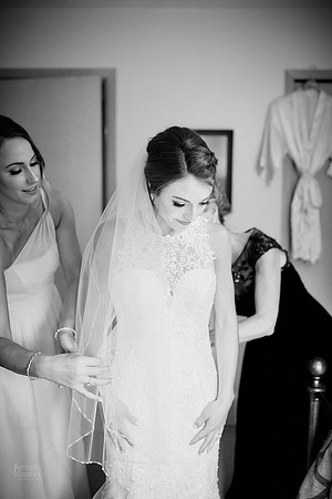 Gina & Allen: Cleveland, Ohio Wedding at St. Anthony of Padua Church