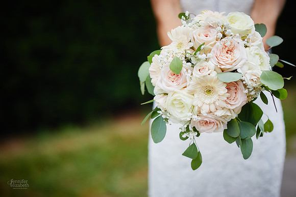 Gina & Allen: Cleveland, Ohio Wedding at St. Anthony of Padua Church