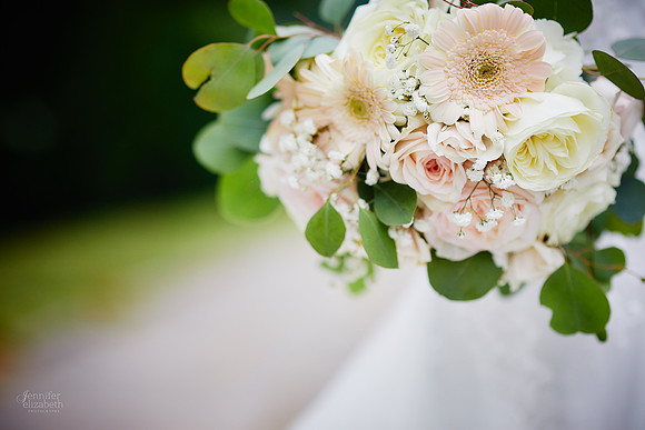 Gina & Allen: Cleveland, Ohio Wedding at St. Anthony of Padua Church