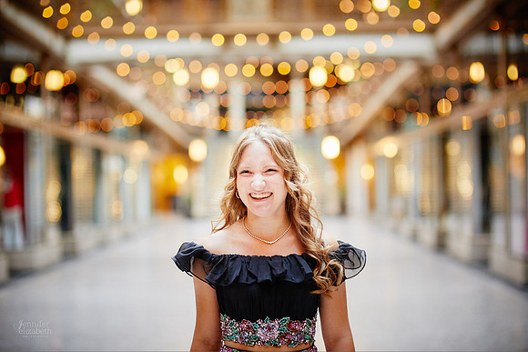 Analyse: Senior Portrait Session at The Arcade and East Fourth Street
