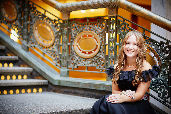 Analyse: Senior Portrait Session at The Arcade and East Fourth Street
