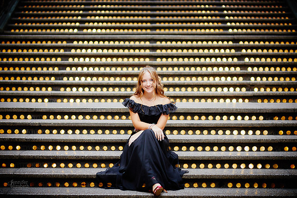 Analyse: Senior Portrait Session at The Arcade and East Fourth Street