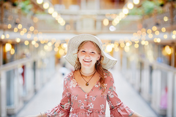 Analyse: Senior Portrait Session at The Arcade and East Fourth Street