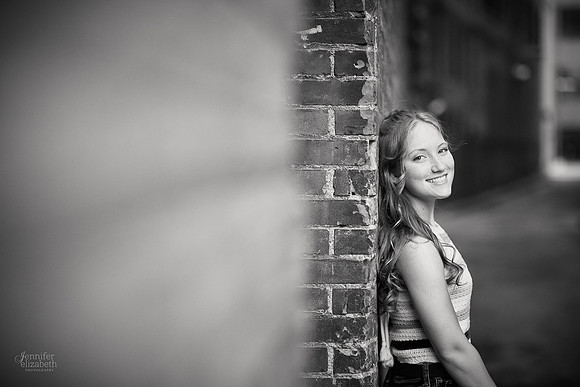Analyse: Senior Portrait Session at The Arcade and East Fourth Street