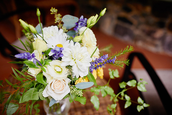 Deb & Matt: Backyard Micro Wedding in Sagamore Hills, Ohio