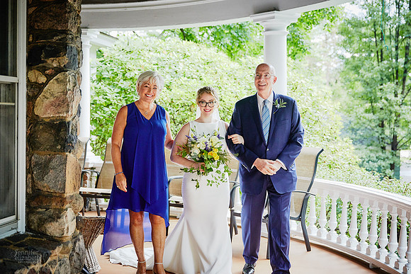 Deb & Matt: Backyard Micro Wedding in Sagamore Hills, Ohio