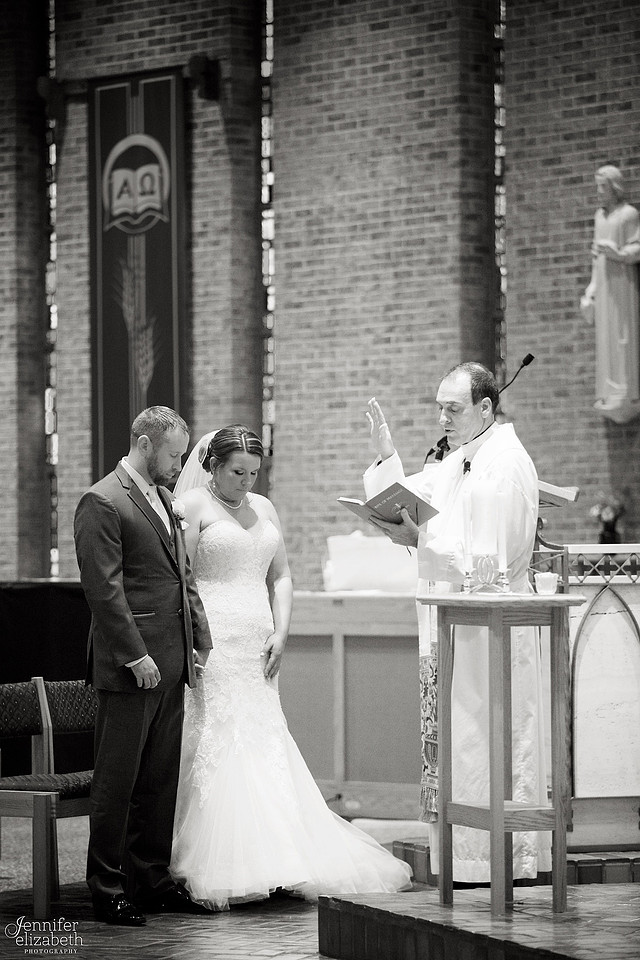 Amanda & Mike: Cleveland, Ohio Wedding