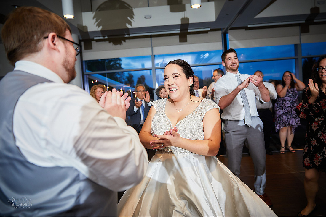 Maia & Ben: Wedding at Gleneagles Golf Club & Events in Twinsburg