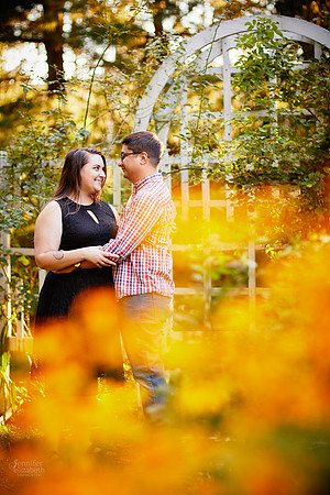 Meg & Tyler: Engagement Session at Boardman Park in Youngstown
