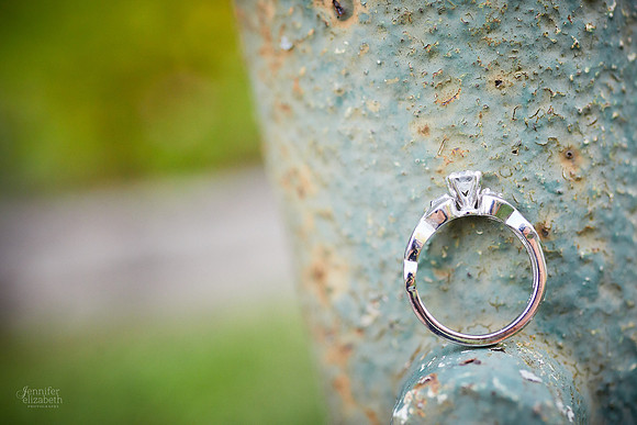 Meg & Tyler: Engagement Session at Boardman Park in Youngstown