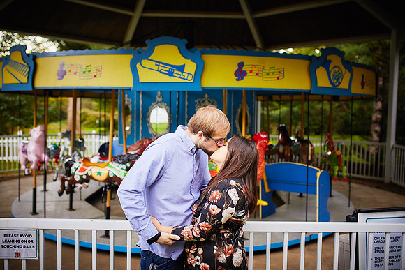 Seleste & Mark: Engagement Session at Schoepfle Gardens