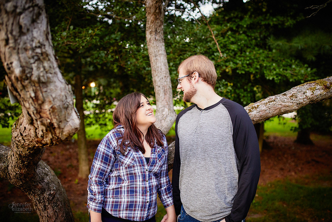 Seleste & Mark: Engagement Session at Schoepfle Gardens