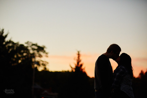 Seleste & Mark: Engagement Session at Schoepfle Gardens