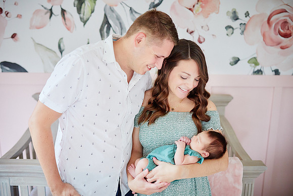 Baby Kollyns: Lifestyle At Home Newborn Session in Parma