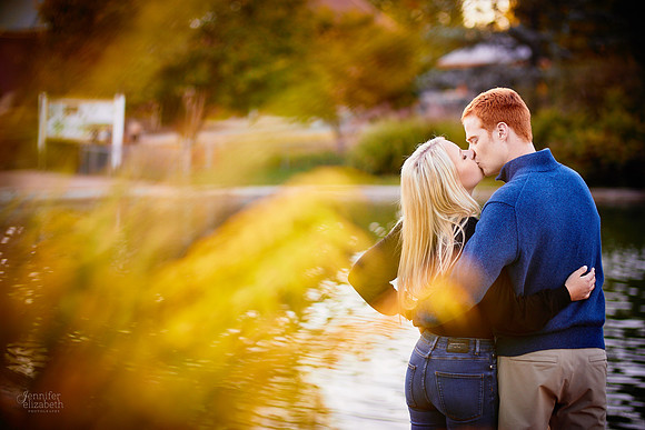 Erica & Grant: Engagement Session at Kingwood Center Gardens