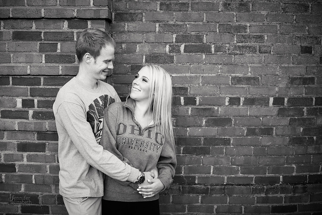 Erica & Grant: Engagement Session at Kingwood Center Gardens