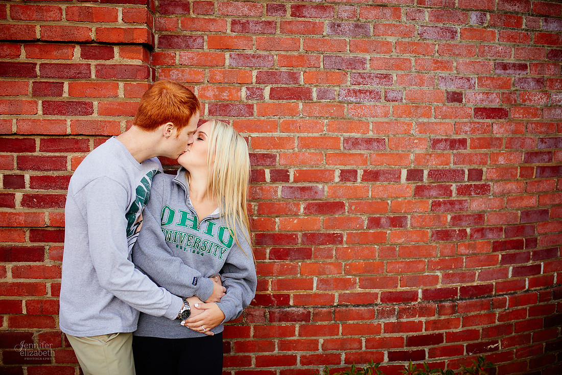 Erica & Grant: Engagement Session at Kingwood Center Gardens
