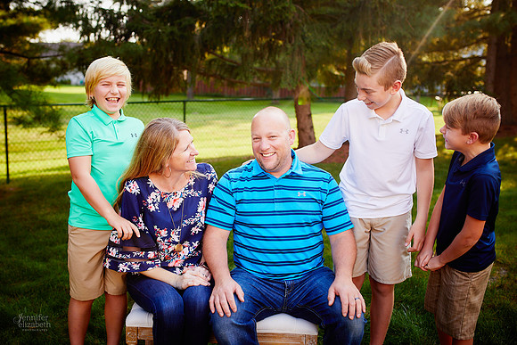 The R Family: Portrait Session in Strongsville, Ohio