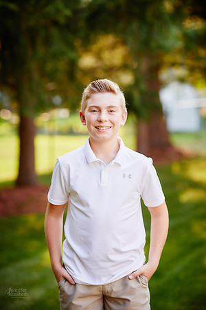The R Family: Portrait Session in Strongsville, Ohio