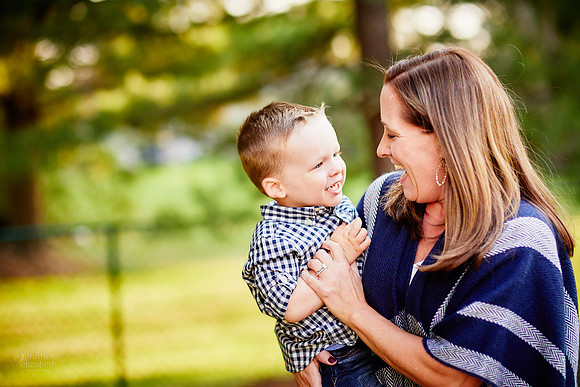The R Family: Portrait Session in Strongsville, Ohio