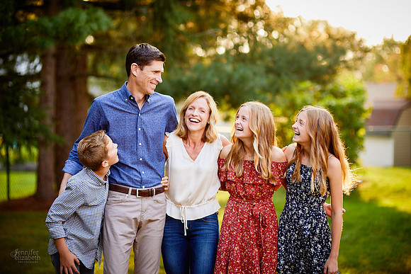 The R Family: Portrait Session in Strongsville, Ohio