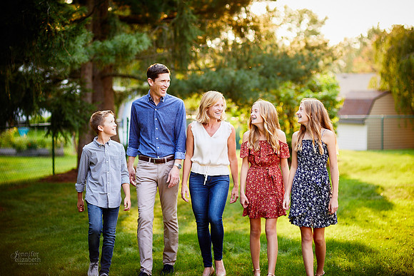 The R Family: Portrait Session in Strongsville, Ohio