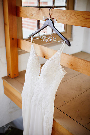 Janelle & Josh: Wedding at the O.C. Barber Piggery