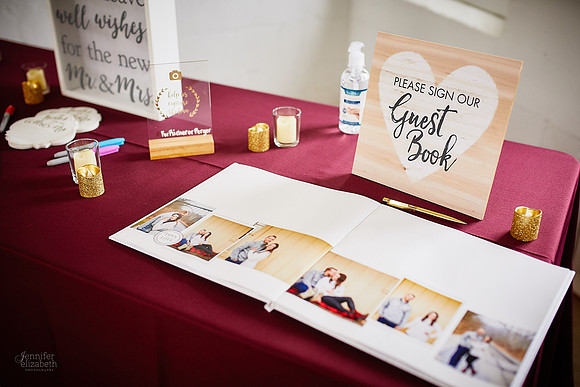 Janelle & Josh: Wedding at the O.C. Barber Piggery