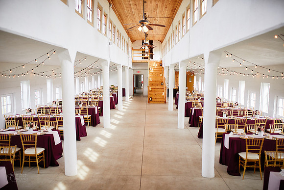 Janelle & Josh: Wedding at the O.C. Barber Piggery